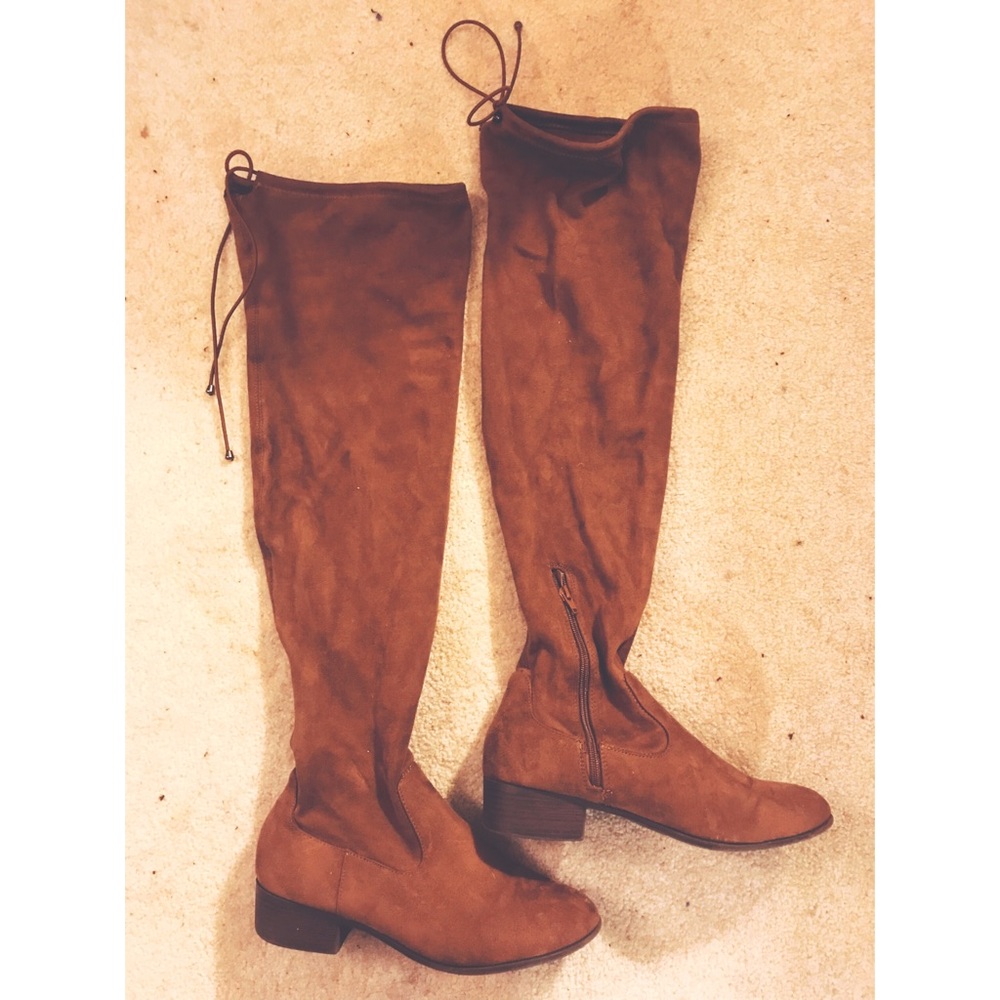 LIKE NEW *Over the knee boots ✨